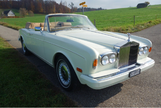 «Stylish Convertible» - Rolls Royce Corniche Cabrioket